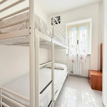 Apartman P098 - Porto Recanati, Cielo-terra Con Balcone A 20mt Dal Mare
